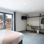 Bank Square Town House